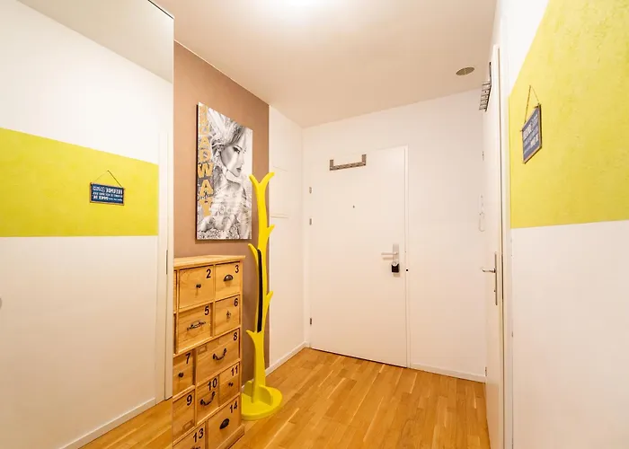 Apartmán Apartment For 6 With Terrace & Air Conditioning Near Metro U3 Vídeň