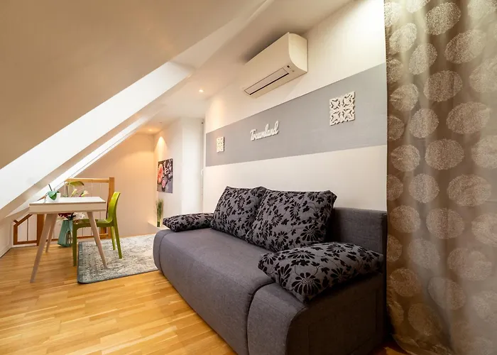 For 6 With Terrace & Air Conditioning Near Metro U3 * Wien